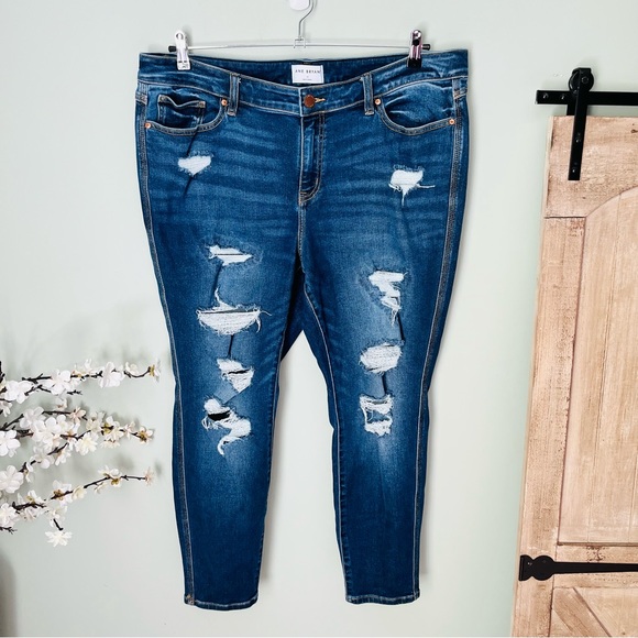 Lane Bryant Signature Fit Distressed Skinny Jean Size 20 - Picture 3 of 5